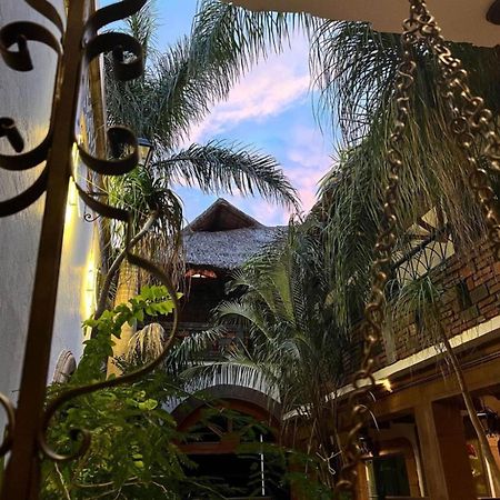 克雷塔罗 Casa Carmona 33酒店 外观 照片